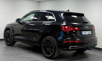 2020 Audi Q5 40 TDI Q S Line *Alpinpkt*Värmare*Cockpit*Matrix*Spec – bild 2