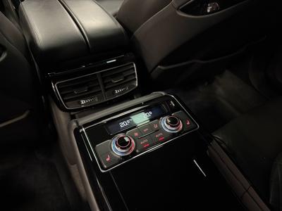 2017 Audi S8 Plus 4.0 V8 Q · Carbon · Keramiska · Taklucka · Bose – bild 25