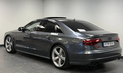 2017 Audi S8 Plus 4.0 V8 Q · Carbon · Keramiska · Taklucka · Bose – bild 2