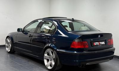 2003 BMW 330i Sedan M Sport *breddad*H/K*Taklucka*Spec*individual* – bild 2