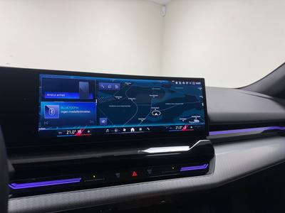 2024 BMW 520d xDrive Sedan M Sport*Pano*HuD*Läder*Se Spec* Euro 6 – bild 22