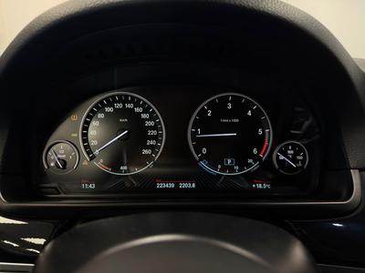 2014 BMW 520d LCI Sedan Steptronic · Läder · M-ratt · Dragkrok – bild 13
