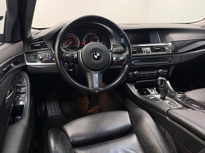 2014 BMW 520d LCI Sedan Steptronic · Läder · M-ratt · Dragkrok – bild 7