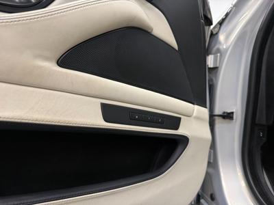2012 BMW M5 DCT sv-såld taklucka Nightvision se spec – bild 22