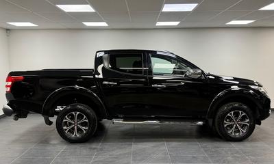 2016 Fiat Fullback Double Cab 2.4 4x4 · Moms · Skinn · Nav · Kamera · D-värm – bild 3