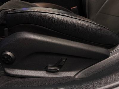 2018 Mercedes-Benz E 220 d 4MATIC 9G-Tronic AMG Line Spec – bild 16