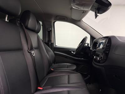 2021 Mercedes-Benz Vito 116 Tourer 116 CDI 4x4 9G-Tronic · Moms · 9-sits · Drag – bild 8