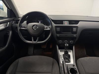 2015 Skoda Octavia Kombi 1.6 TDI Ambition · D-värm · Dragkrok · Nyservad · Euro 5 – bild 10