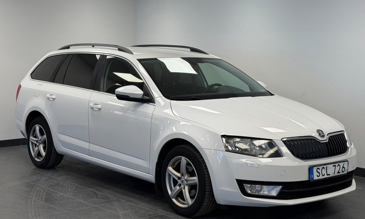 2015 Skoda Octavia Kombi 1.6 TDI Ambition · D-värm · Dragkrok · Nyservad · Euro 5