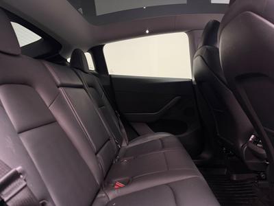 2023 Tesla Model Y Long Range AWD Quicksilver 1-ägare Autopilot 3 514hk – bild 17