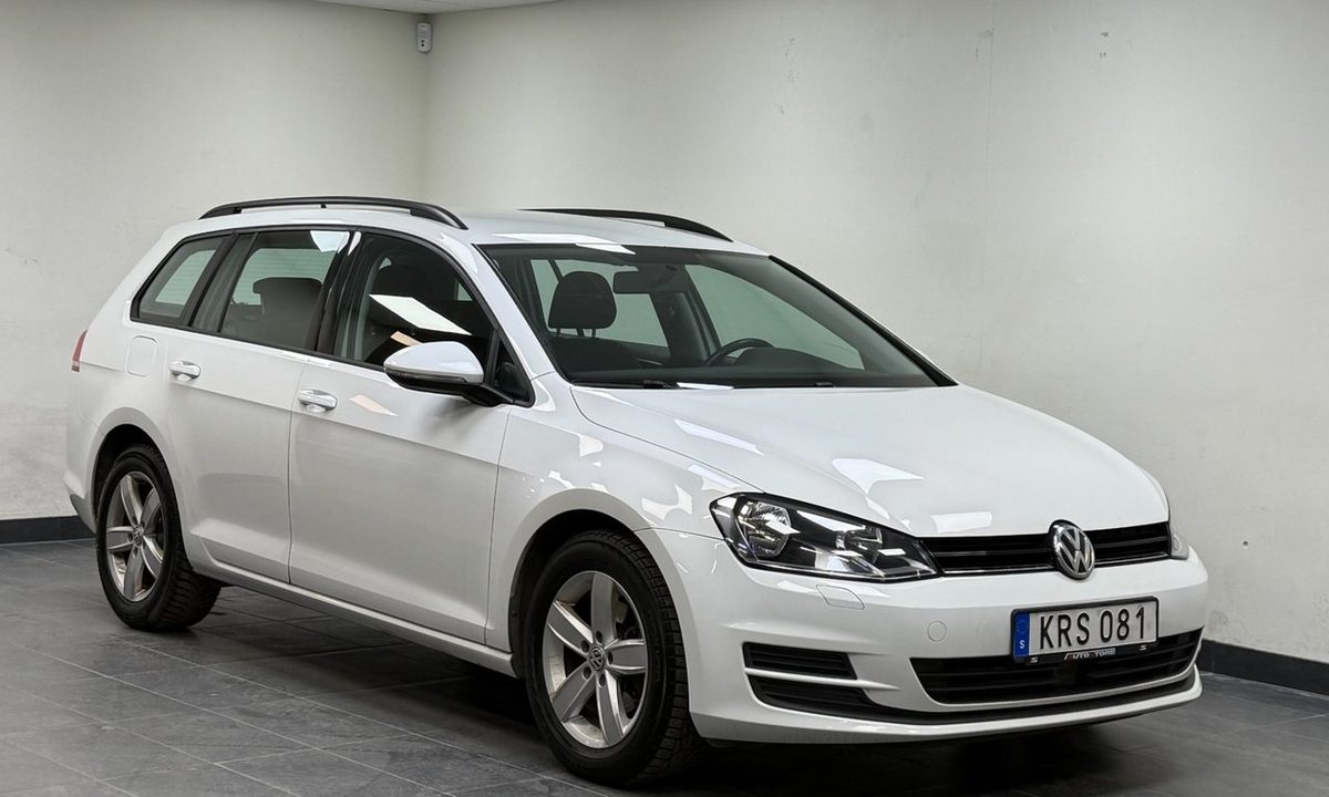 2015 Volkswagen Golf Sportscombi 1.6 TDI *D-värm*Drag*Spec Masters Euro 5