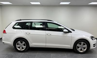 2015 Volkswagen Golf Sportscombi 1.6 TDI *D-värm*Drag*Spec Masters Euro 5 – bild 3