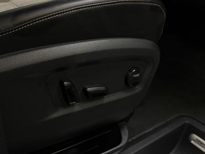 2017 Volkswagen Multivan 2.0 TDI 4M Highline 7-sits MOMS SE SPEC värm Dynaudio – bild 21