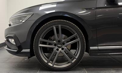 2020 Volkswagen Passat Sportscombi 2.0 TDI 4M *R-line*Matrix*D-värm*Spec – bild 4