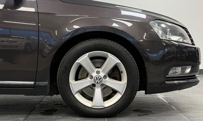 2012 Volkswagen Passat Variant 2.0 TDI DPF BMT Masters · Drag · Euro 5 – bild 4
