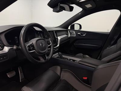 2022 Volvo XC60 Recharge T8 AWD R-Design Pro Edition III*Pano*B&W*Luft – bild 7